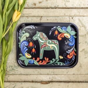 Dalahorse breakfast tray – Black with a green Dalahorse