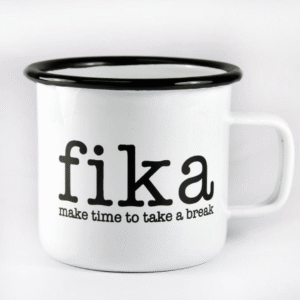Emaljmugg, Make time Fika, vit/svart text