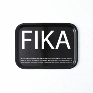 Frukostbricka FIKA Svart & vit engelsk text